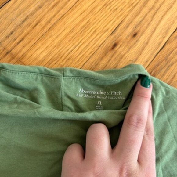 abercrombie and fitch paloma top - Picture 2 of 6